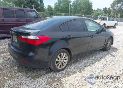 2014 Kia Forte Lx z USA, uszkodzony, nr VIN KNAFX4A65E5204896